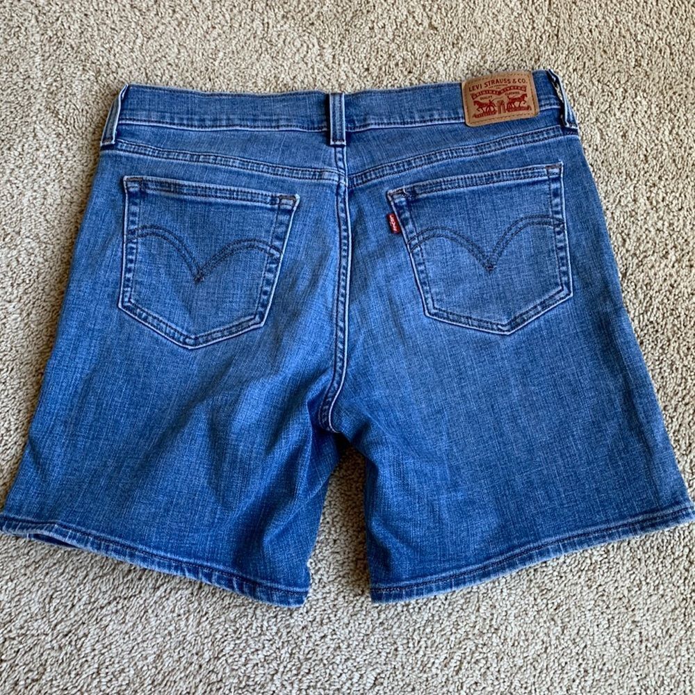 Levi’s vintage denim jeans shorts‎ jorts size 28